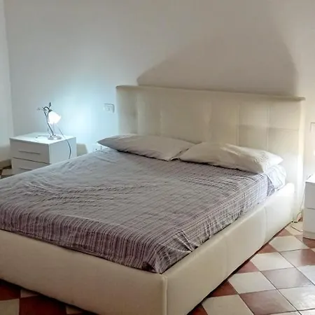 Сasa de vacaciones Casa Vacanza Lucia 2 *